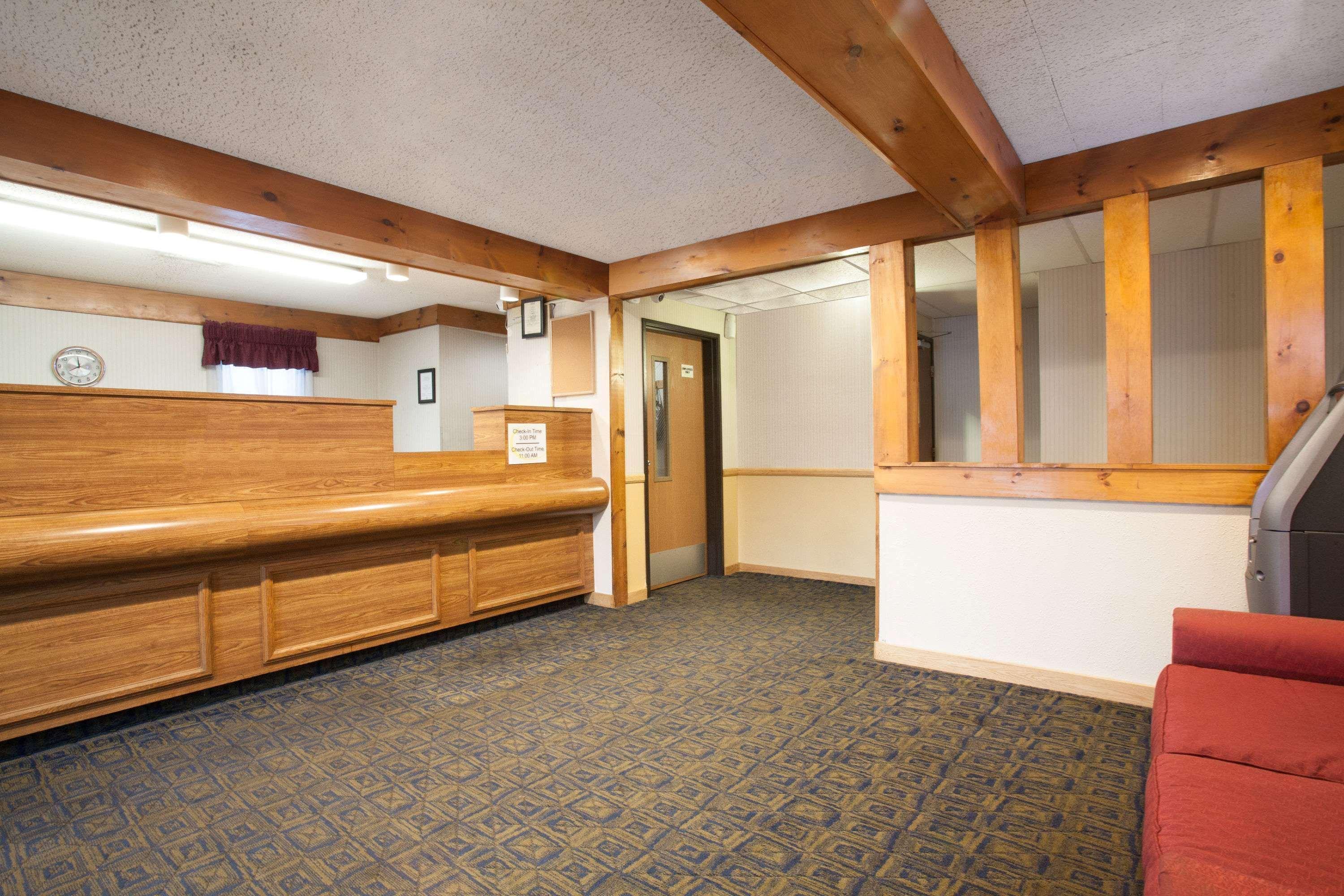 Hotel Super 8 By Wyndham Oneonta/Cooperstown Extérieur photo