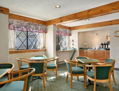 Hotel Super 8 By Wyndham Oneonta/Cooperstown Extérieur photo
